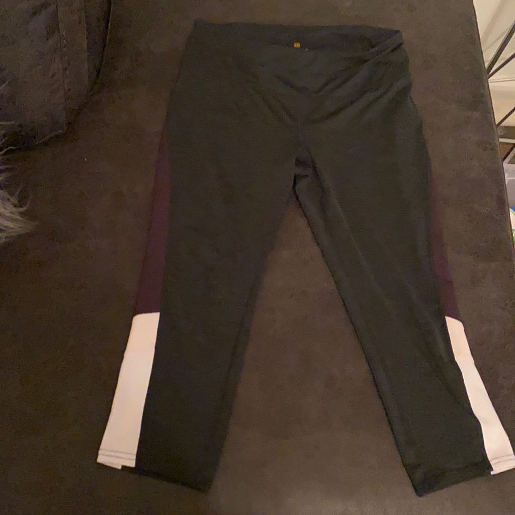 Tangerine Brand Athletic Leggings